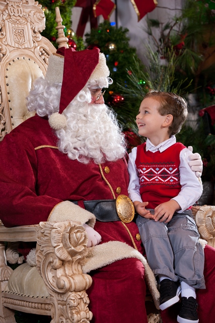 Celebrate the Holidays at Knott's Merry Farm!