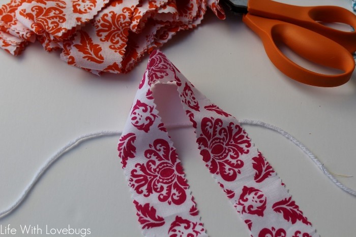 How to Make a Fabric Tie Banner