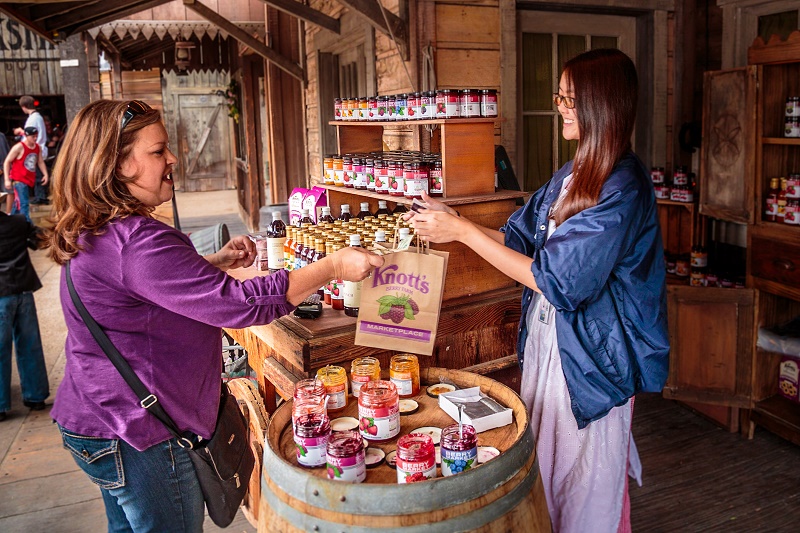 Knott’s Berry Farm’s Boysenberry Festival 