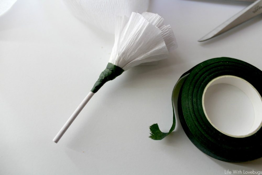 Crepe Paper Lollipop Flowers 