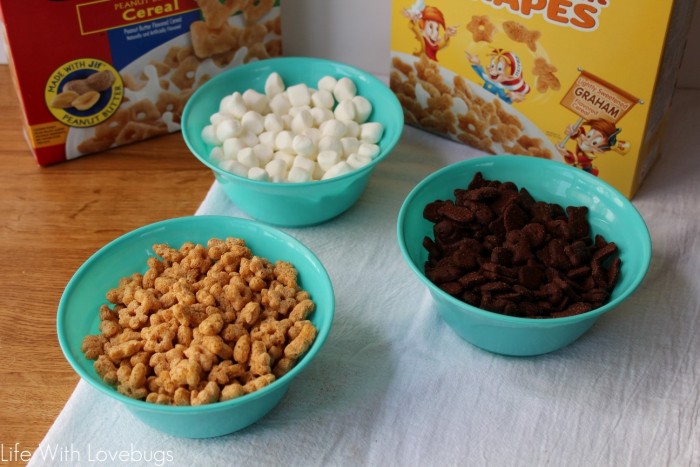 S'Mores Cereal Snack Mix #GoodNightSnack #cbias - Life With Lovebugs
