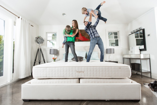 Custom Comfort Mattress Holiday Giveaway!