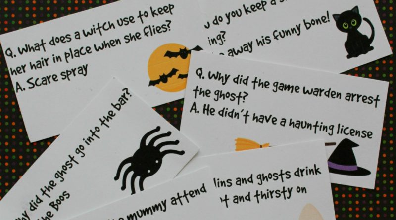 31 Halloween Jokes for Kids + Printable Cards