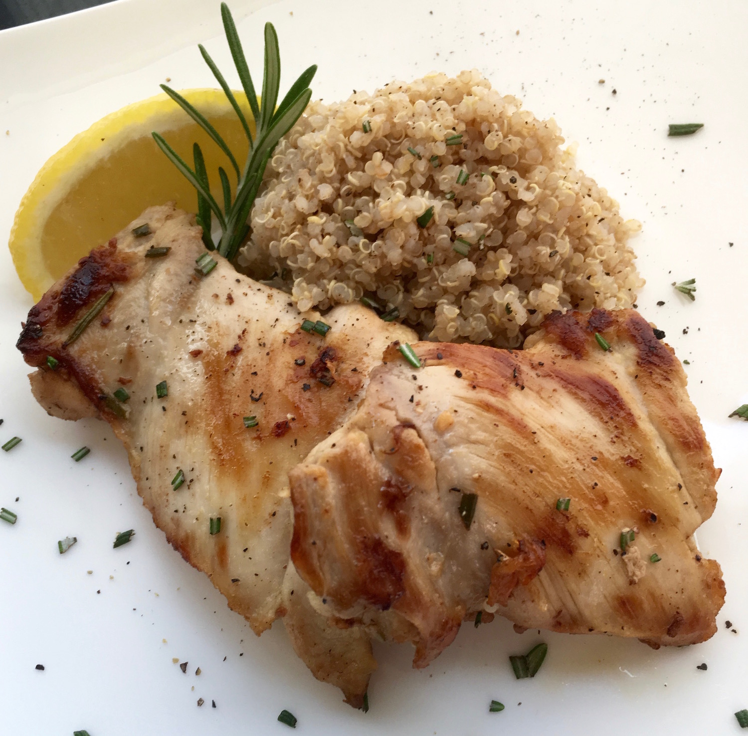 5 Ingredient Meal: Rosemary and Lemon Boneless Chicken Thighs