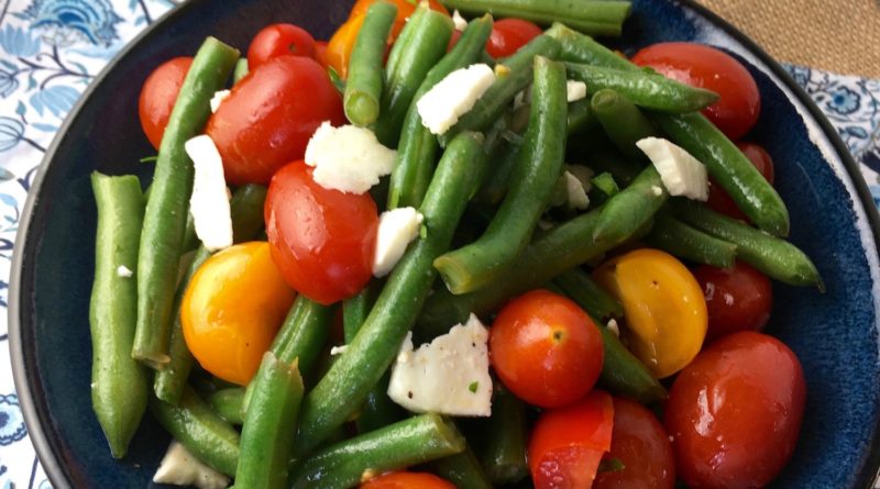 Green Bean, Tomato, & Feta Salad with Herb Vinegar Dressing