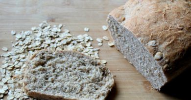 Homemade Oatmeal Bread Recipe