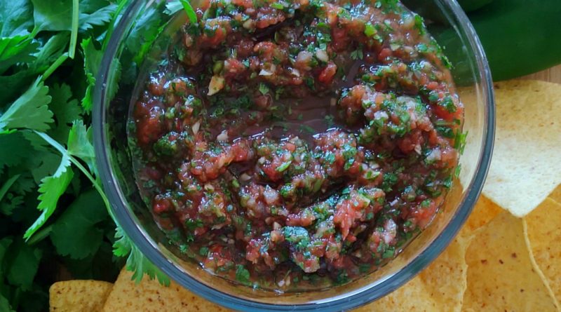 Easy 5 Minute Salsa Recipe